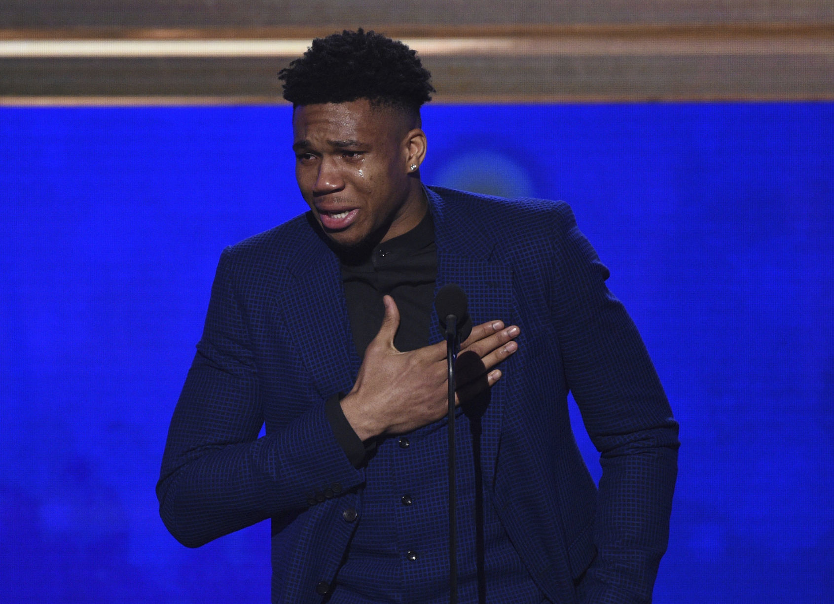 Giannis Antetokounmpo MVP acceptance